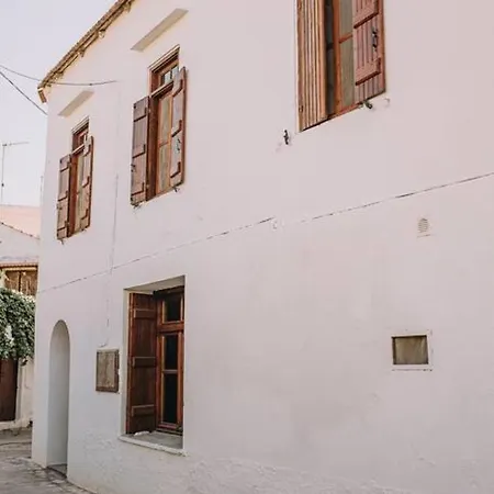 度假居 Melody House In Roústika